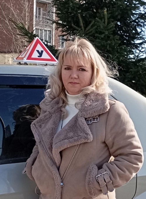 Соболева Наталья Владимирона - сотрудник автошколы «Мустанг»